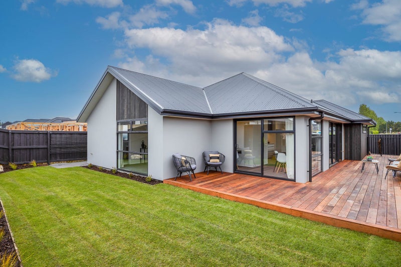 15 Reece Place, Marshland, Christchurch - Carousel 1