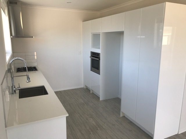 21A Main Road, Titahi Bay, Porirua - Carousel 2