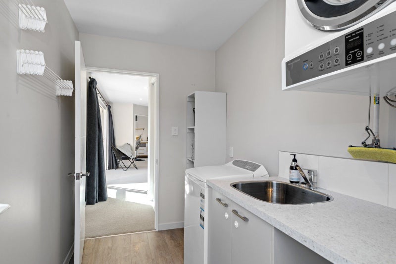 14 Kilkivan Lane, Broomfield, Christchurch - Carousel 24