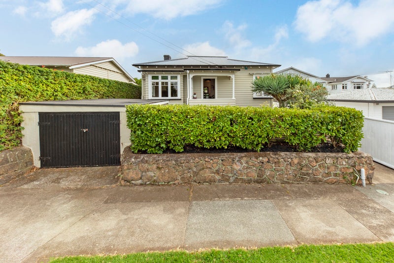 206 Arthur Street, Onehunga, Auckland - Carousel 1