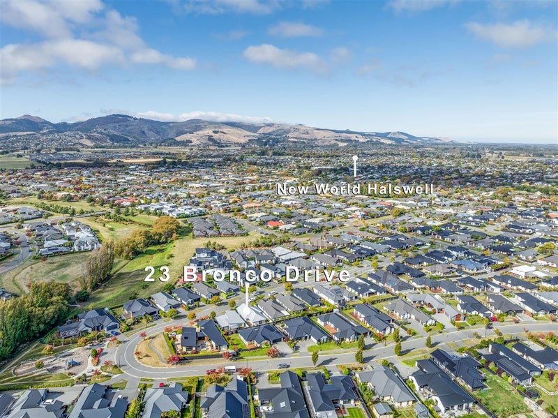 23 Bronco Drive, Aidanfield, Christchurch - Carousel 20