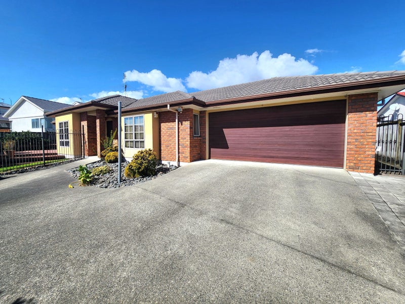 14 Aviara Court, Northpark, Auckland - Carousel 2