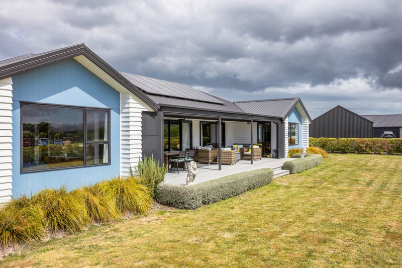 1B Riverdale place, Amberley, Canterbury - Carousel 2