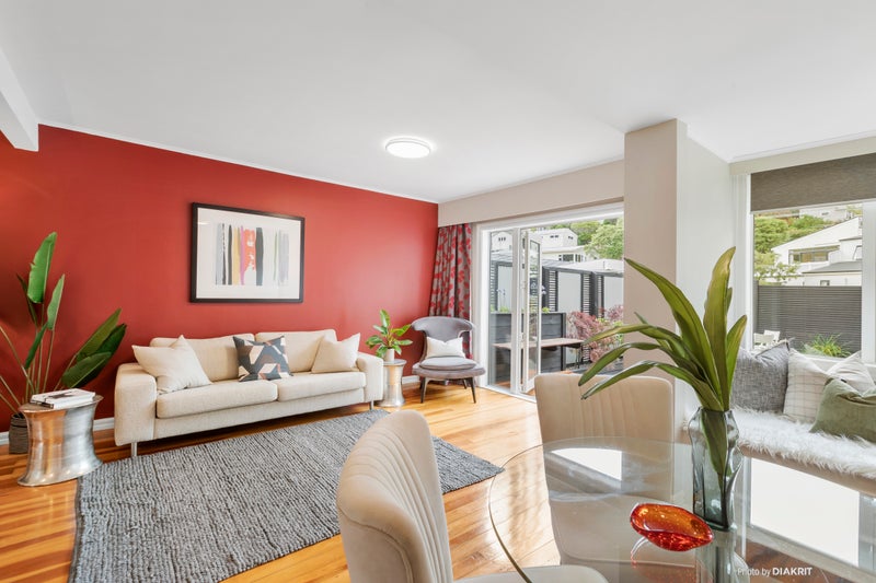 2/46 South Karori Road, Karori, Wellington - Carousel 1
