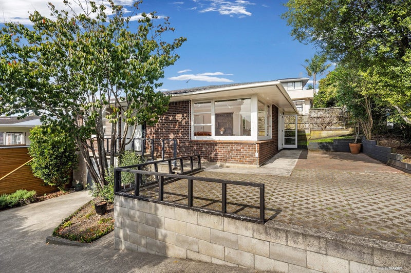 1/64 Allum Street, Kohimarama, Auckland - Carousel 2