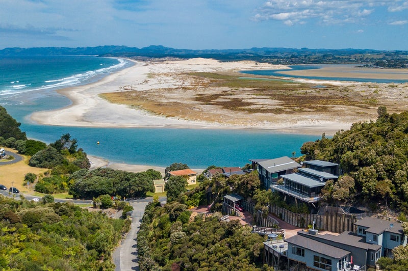 145D Wintle Street, Mangawhai Heads, Mangawhai - Carousel 1