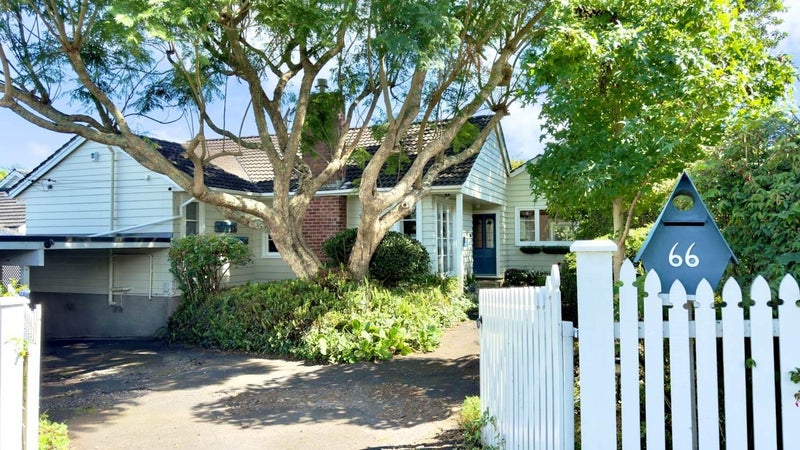 66 Kildare Avenue, Glendowie, Auckland - Carousel 1