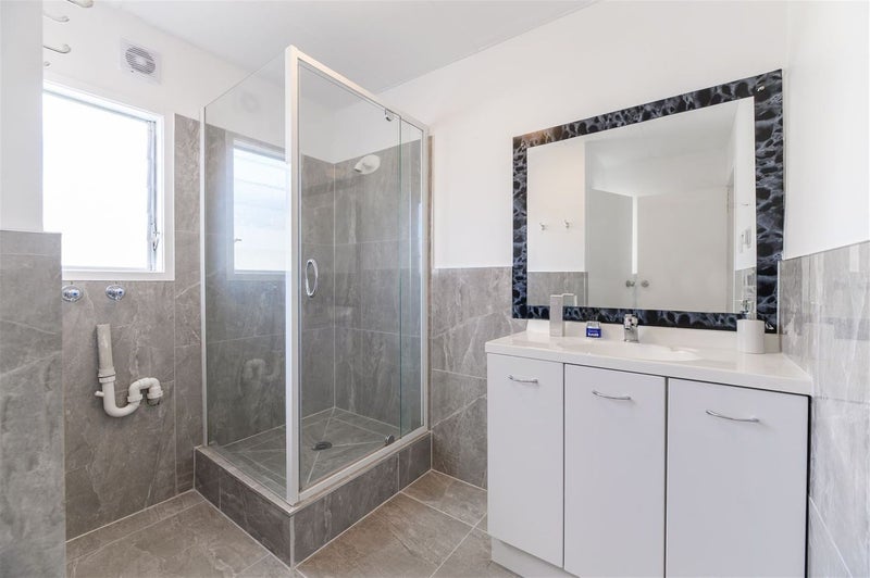 2/23 Locarno Avenue, Sandringham, Auckland - Carousel 10