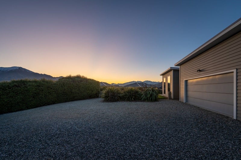 120 Rob Roy Lane, Wanaka - Carousel 2