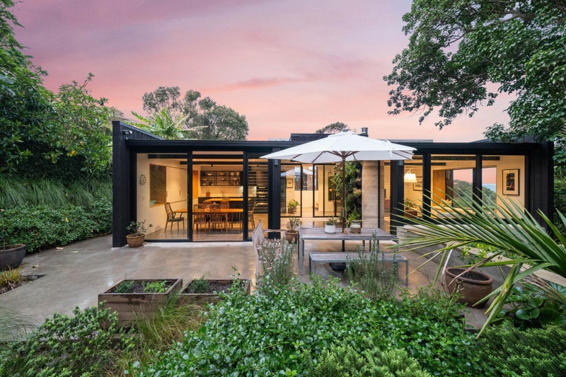 73 Hadfield Street, Beach Haven, Auckland - Carousel 1