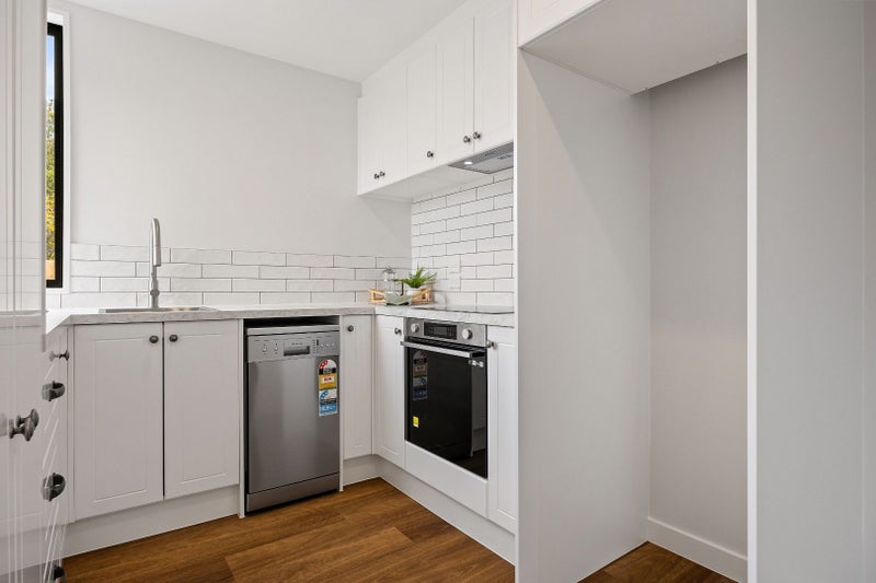 2/463 Madras Street, St Albans, Christchurch - Carousel 2