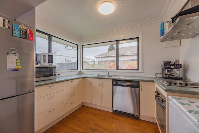 64 Young Street, Saint Kilda, Dunedin - Carousel 25