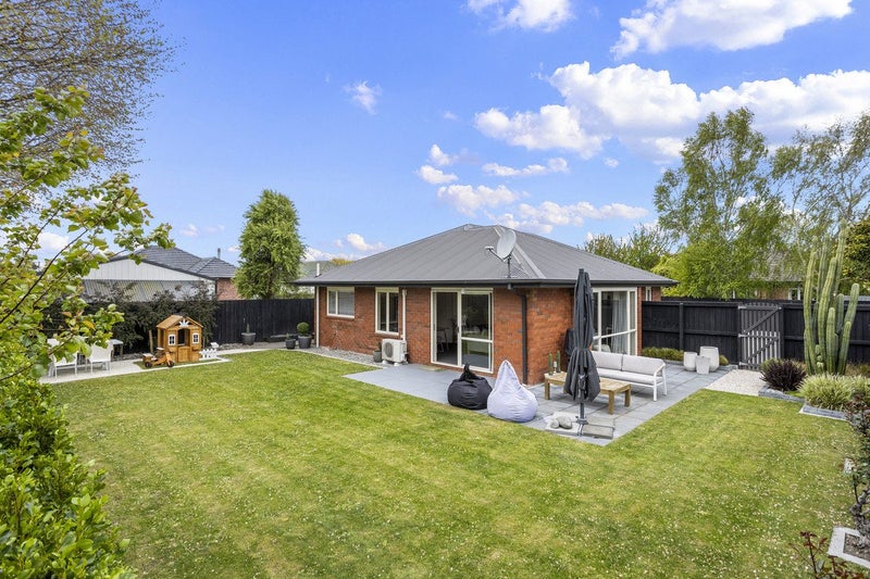 4 Magnolia Lane, St Albans, Christchurch - Carousel 1