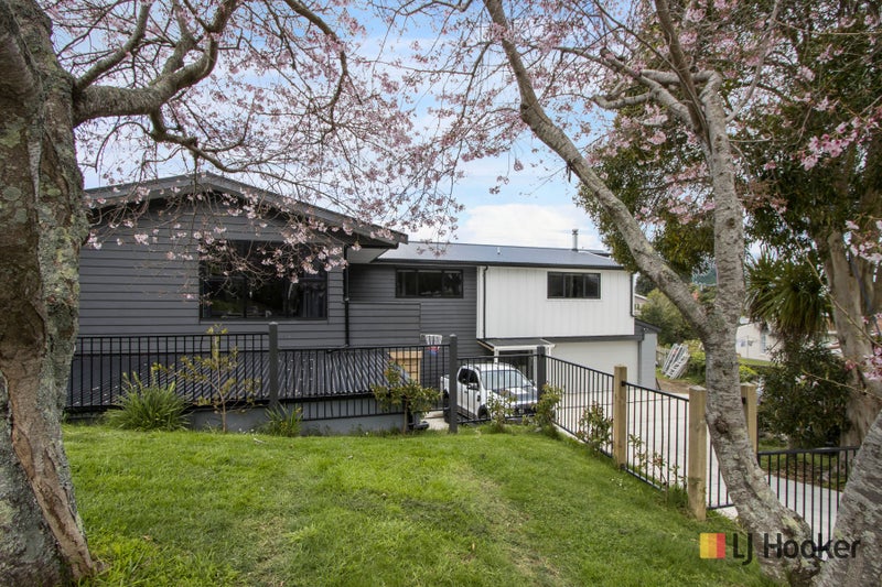 7 Jenkinson Street, Waihi Beach, Waihi Beach - Carousel 1
