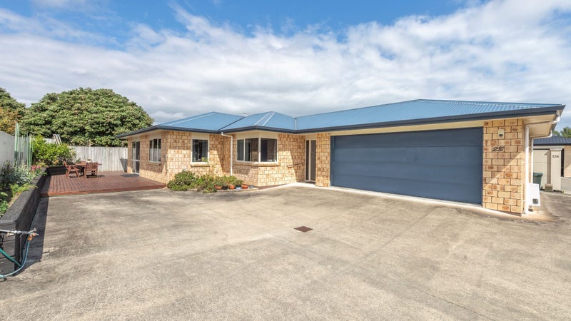 23 Fox Road, Springvale, Whanganui - Carousel 1