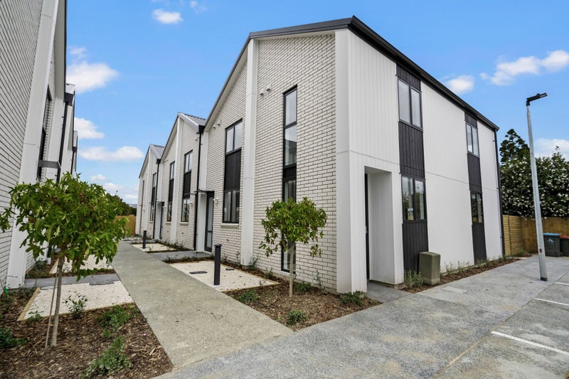 28/35 Convoy Lane, Otahuhu, Auckland - Carousel 1