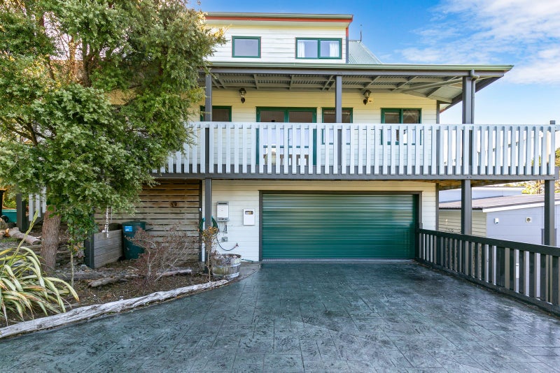 14 Marjory Close, Broadmeadows, Wellington - Carousel 1