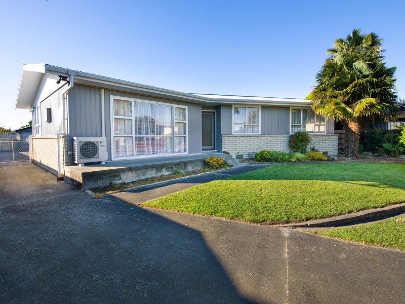 6 Wells Place, Tamatea, Napier - Carousel 1