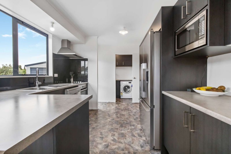 5 Myrlene Place, Nawton, Hamilton - Carousel 2