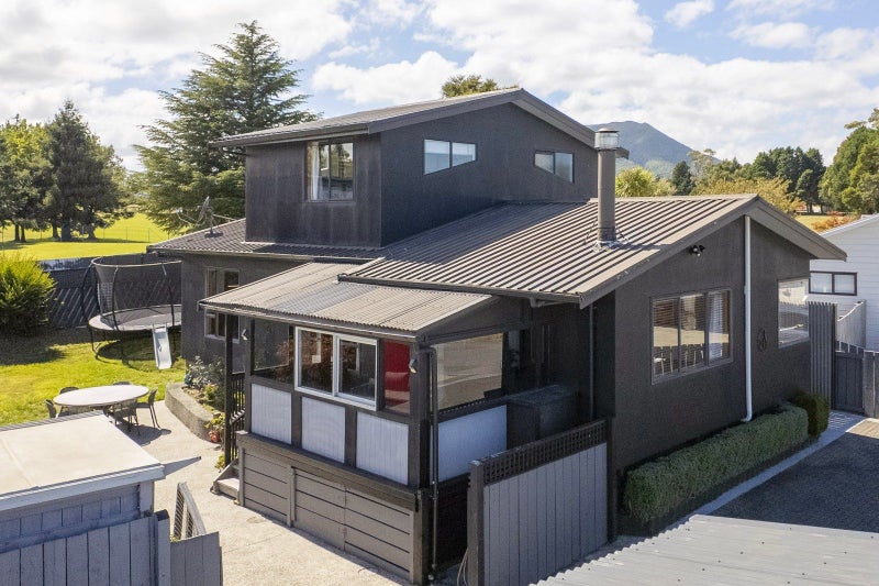 1/24 Kiddle Drive, Hilltop, Taupō - Carousel 1