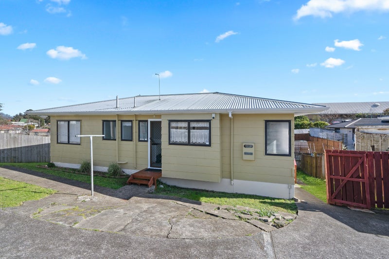 4/22 Thomas Road, Mangere, Auckland - Carousel 1