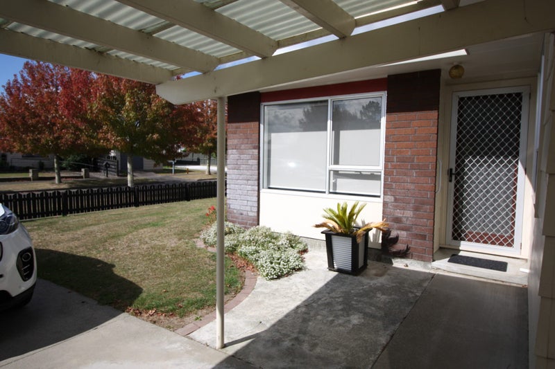 11 Newton Place, Westbrook, Palmerston North - Carousel 1