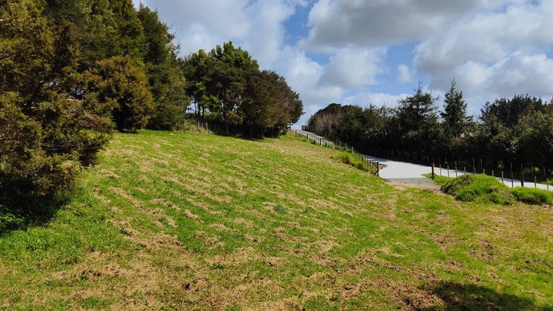 0 Valley Rd, Kaiwaka - Carousel 1