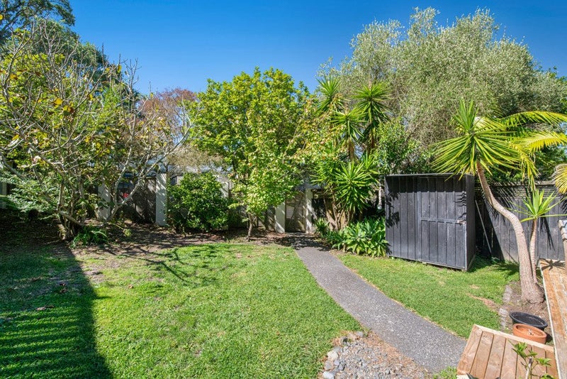 1/7 Belle Verde Drive, Sunnynook, Auckland - Carousel 16