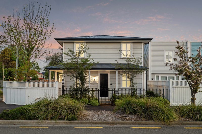2/285 Selwyn Street, Spreydon, Christchurch - Carousel 1