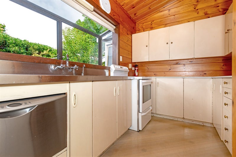 65 Iranui Road, Inner Kaiti, Gisborne - Carousel 2