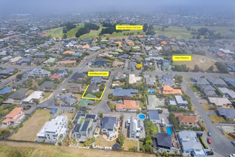 18 Driftwood Lane, Waimairi Beach, Christchurch - Carousel 22