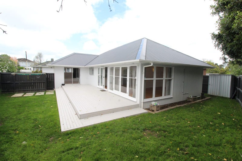 69A Apirana Avenue, Glen Innes, Auckland - Carousel 1