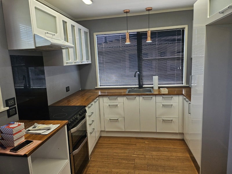 30 Hatherlow Street, Glenfield, Auckland - Carousel 2