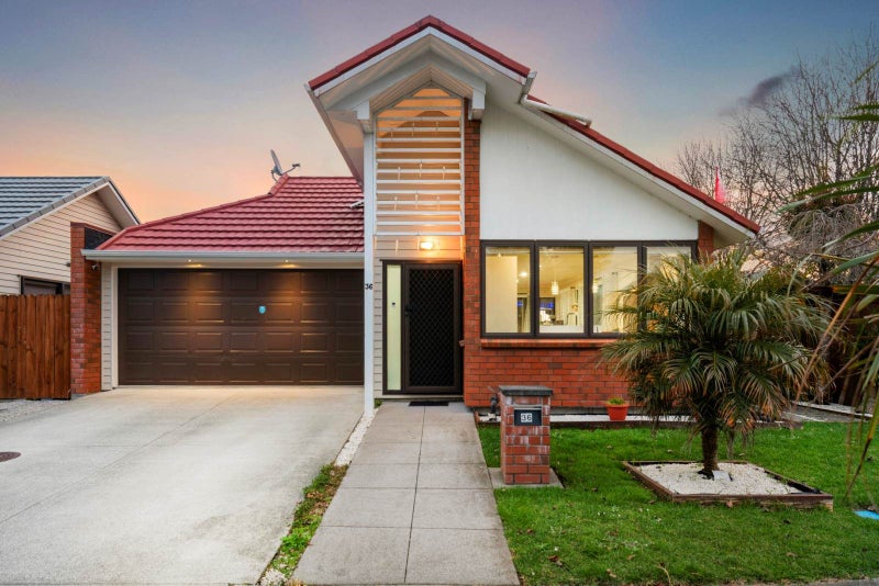 36 Tarapiroe Avenue, Takanini, Auckland - Carousel 1