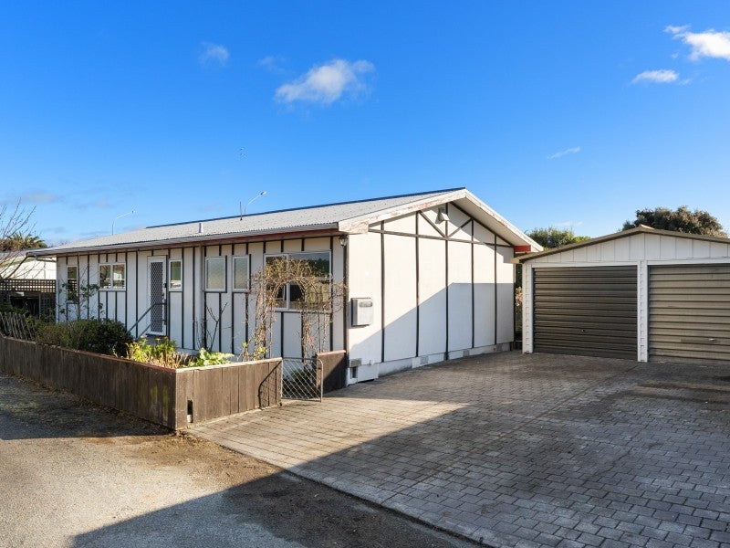 3/12 Dundas Street, The Wood, Nelson - Carousel 1
