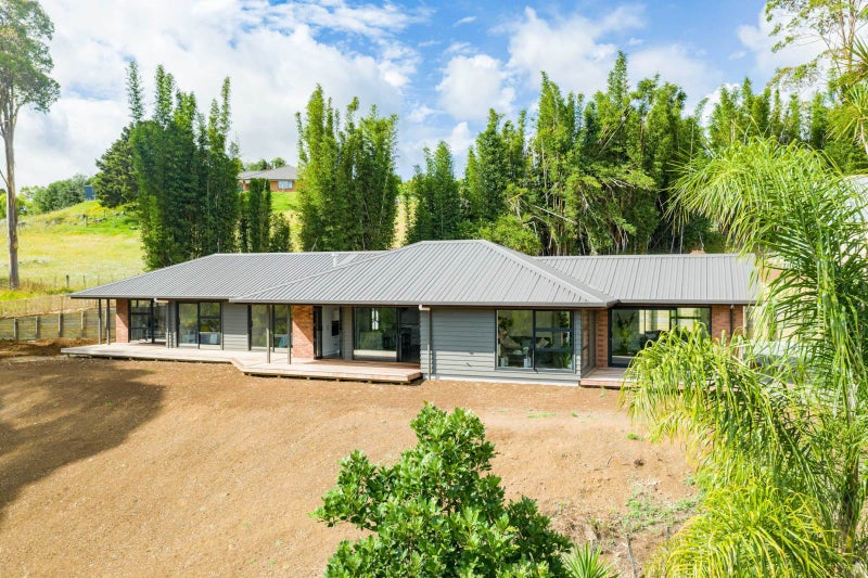 98 Kara Road, Whangarei - Carousel 25