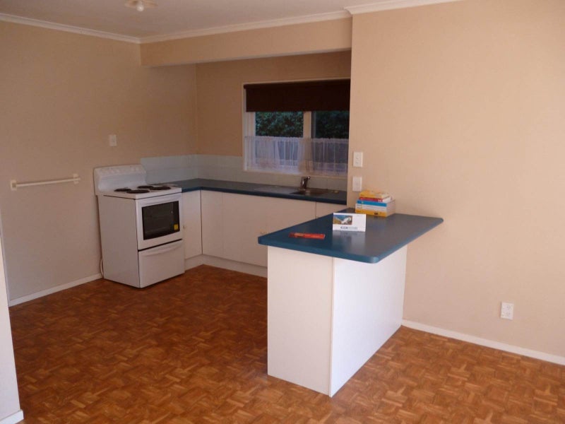 48 Girrahween Drive, Totara Vale, Auckland - Carousel 2