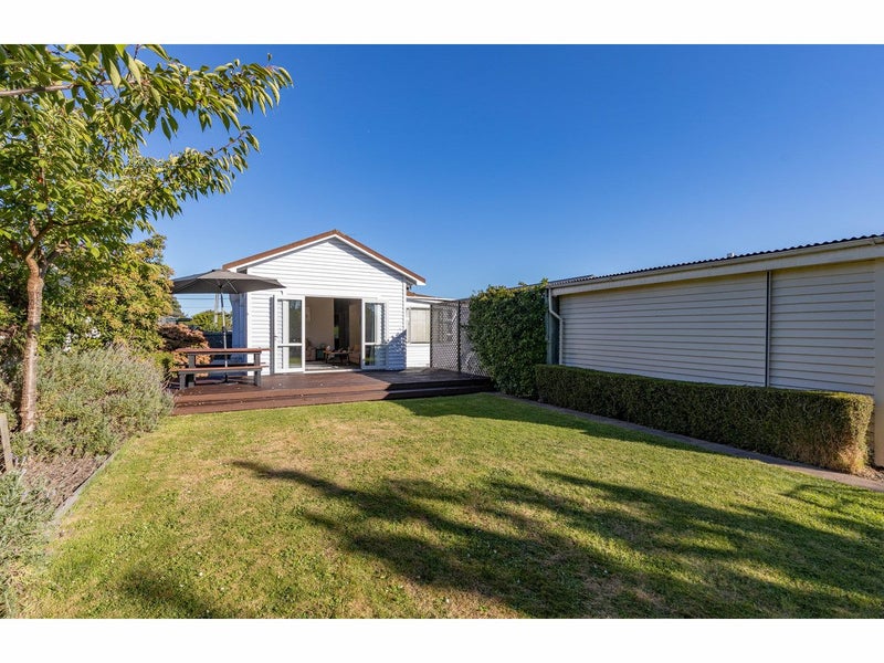 15 Speight Street, Mairehau, Christchurch - Carousel 1