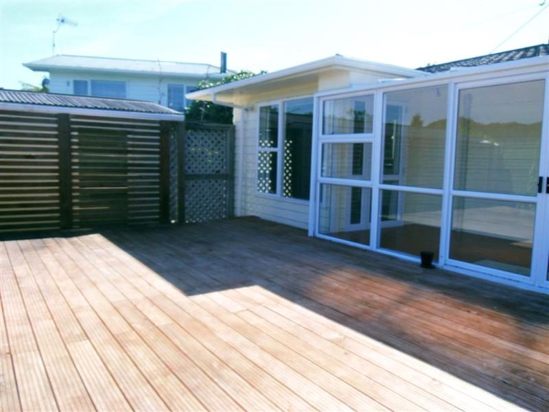11 Otira Grove, Kelson, Lower Hutt - Carousel 12