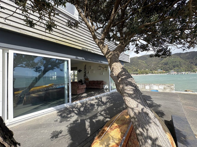 603B Marine Drive, Days Bay, Lower Hutt - Carousel 2