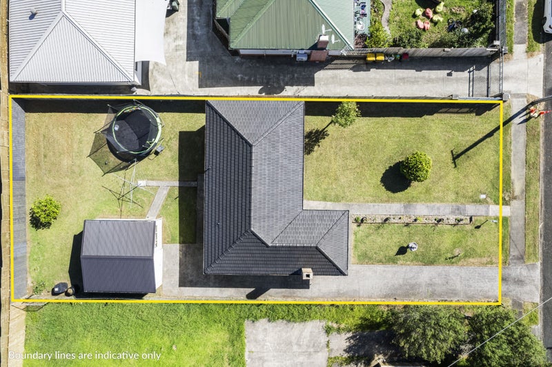 25 Dale Crescent, Pakuranga, Auckland - Carousel 1