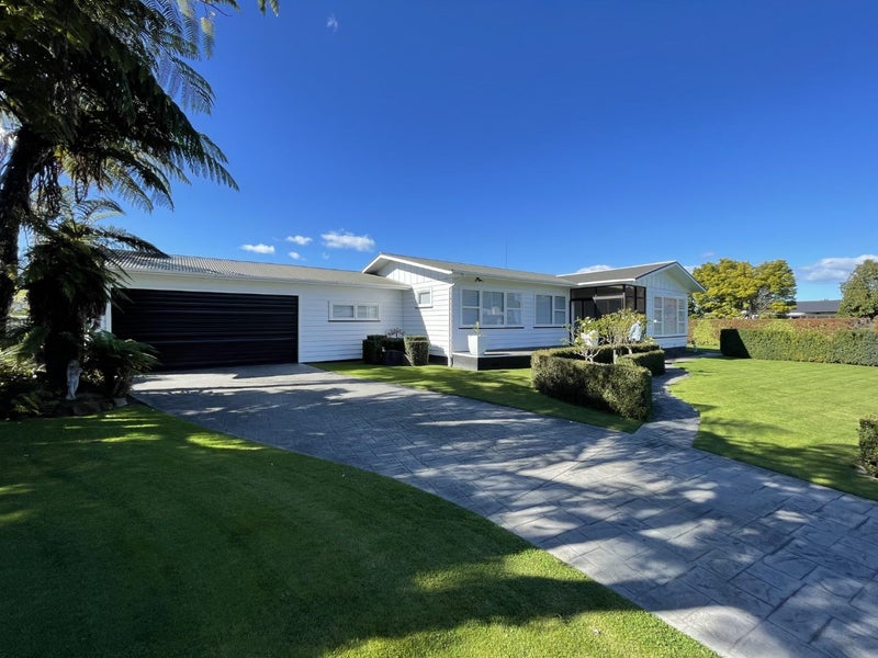 525 Hart Drive, Frimley, Hastings - Carousel 1