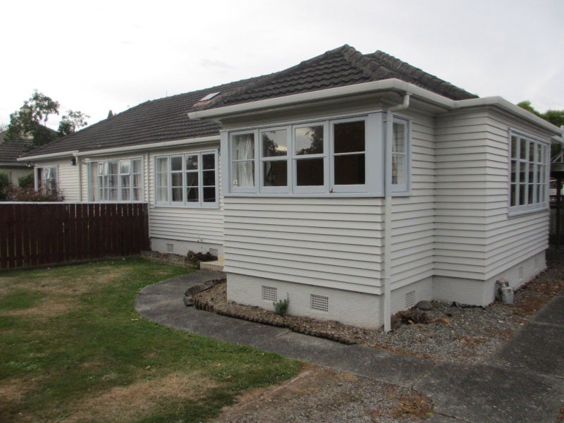 16 Millar Street, Terrace End, Palmerston North - Carousel 1