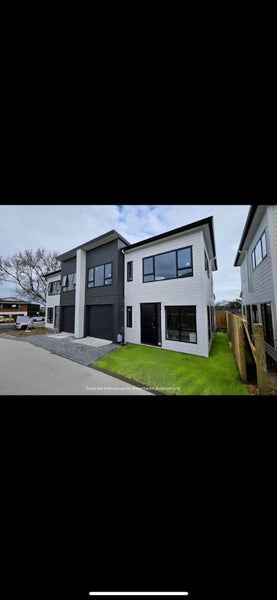 43C Mirrabooka Avenue, Botany Downs, Auckland - Carousel 1