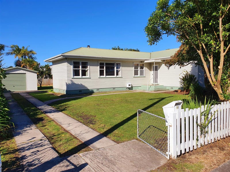 10 Bulli Street, Riverdale, Gisborne - Carousel 1