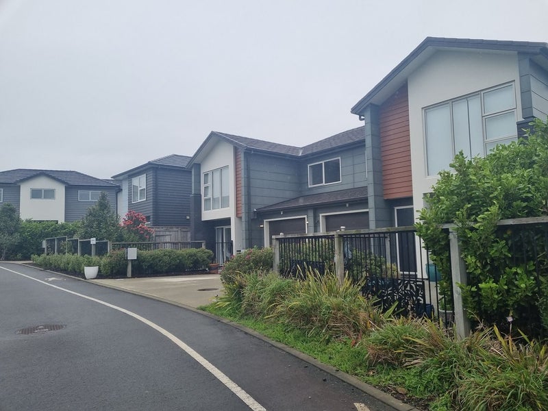 164A John Burke Drive, Aotea, Porirua - Carousel 1
