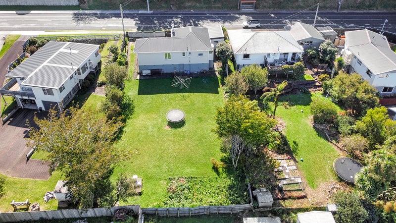 58 Waimea Street, Westown, New Plymouth - Carousel 13