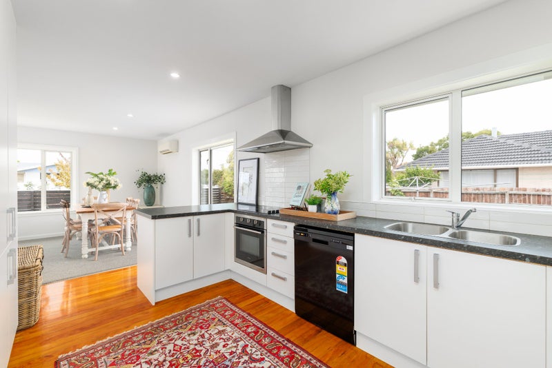 51 Greendale Avenue, Avonhead, Christchurch - Carousel 2