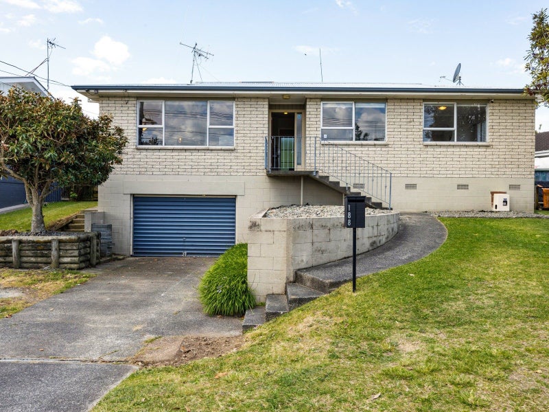 188 Newcastle Road, Nawton, Hamilton - Carousel 2