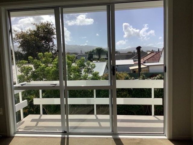 11/10 Trevethick Grove, Woburn, Lower Hutt - Carousel 17